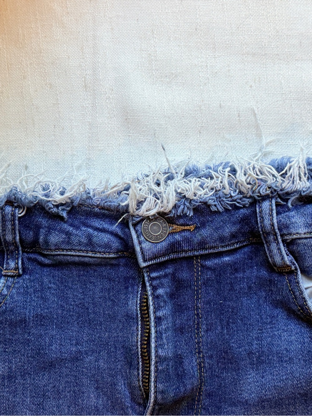 RISEN Distressed Frayed Waist Raw Hem Skinny Jeans Size 29/9 - Picture 3 of 7